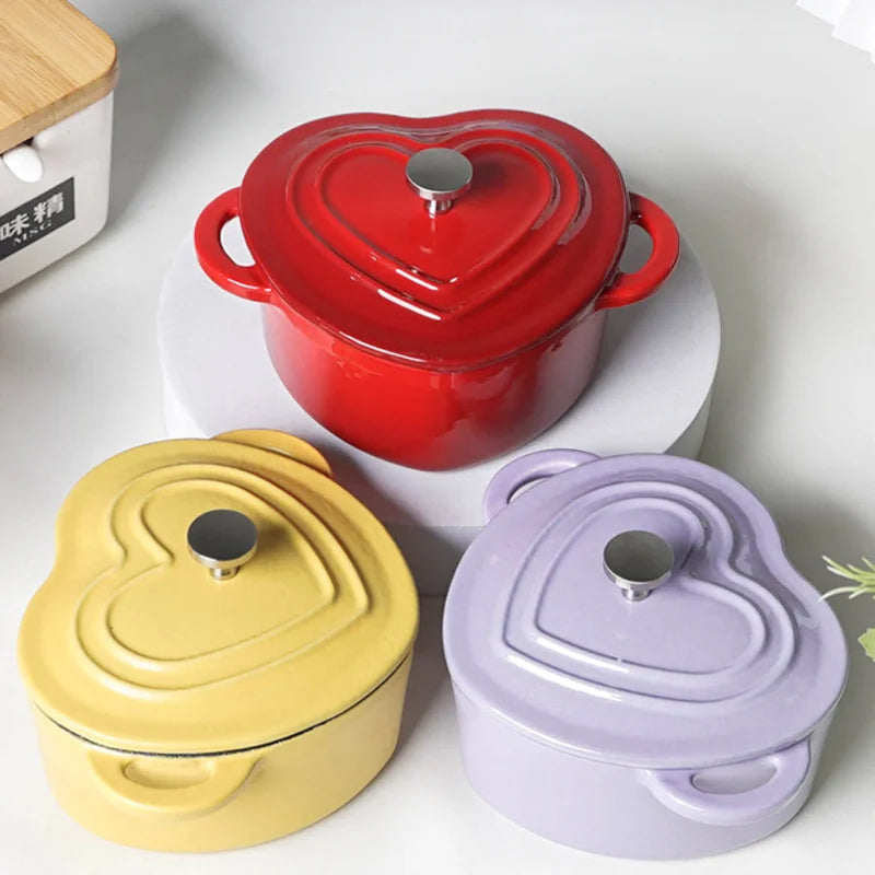 10CM Heart Shaped Red Dutch Oven Small Enameled Cast Iron Pot With Lid Saucepan Casserole Kitchen Accessories Cooking