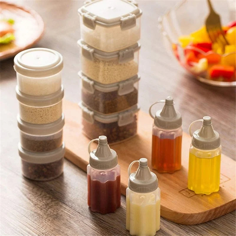 4PC/SET Mini Squeeze Bottle Lunch Box Plastic Condiment Bottle Ketchup Salad Dressing Condiment Portable Food Container