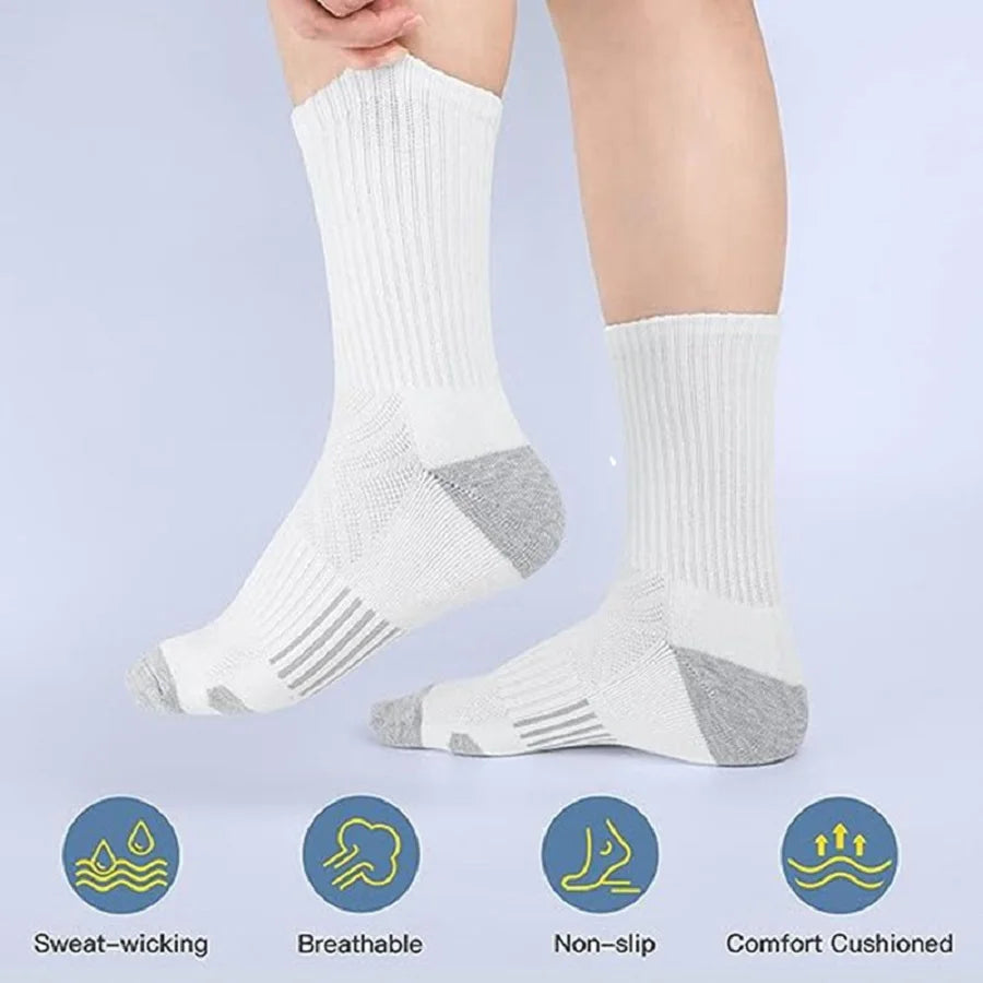 5 pairs of cotton socks in men’s sports socks black and white gray long socks in sports socks comfortable and convenient