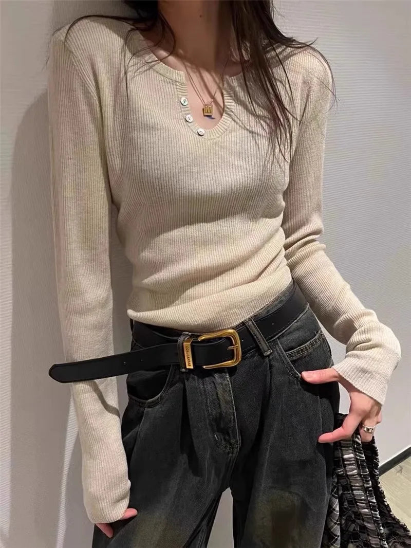 All-in-one thin buckle round neck cashmere knit base for women with a solid color sweater pullover wool long sleeve