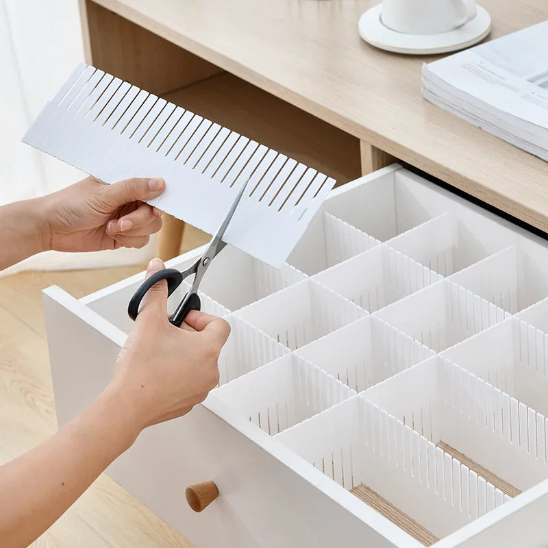 Free combination drawer storage partition board DIY Socks and underwear Plastic storage management grid makeup