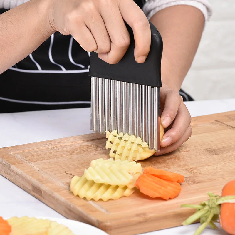 Potato Cutter Chip French Fry Maker Stainless Steel Wavy KnifeFrench Fries Choppers Kitchen Knife Chopper